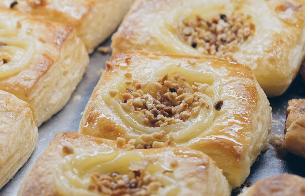 Facturas de hojaldre con crema pastelera